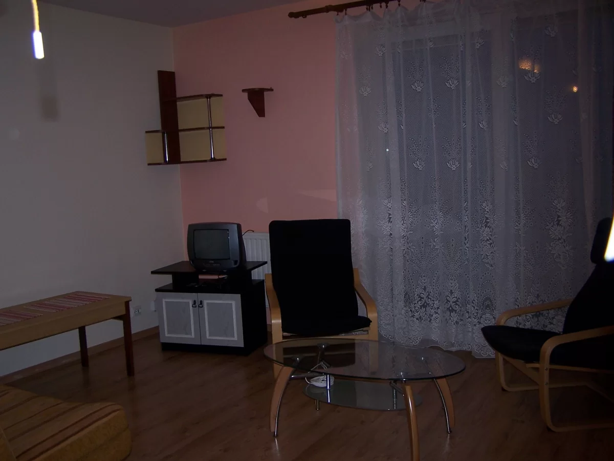 Mam mieszkanie, kawalerkę do wynajęcia. 1700zł. z czynszem!