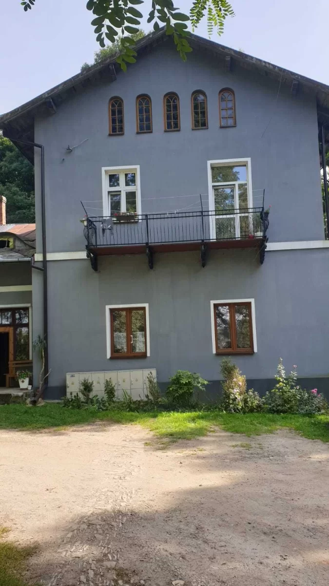 Sprzedam Mieszkanie bezczynsz Przeworsk I piętro 58,62 m2 (w trakcie procesu o eksmisję)