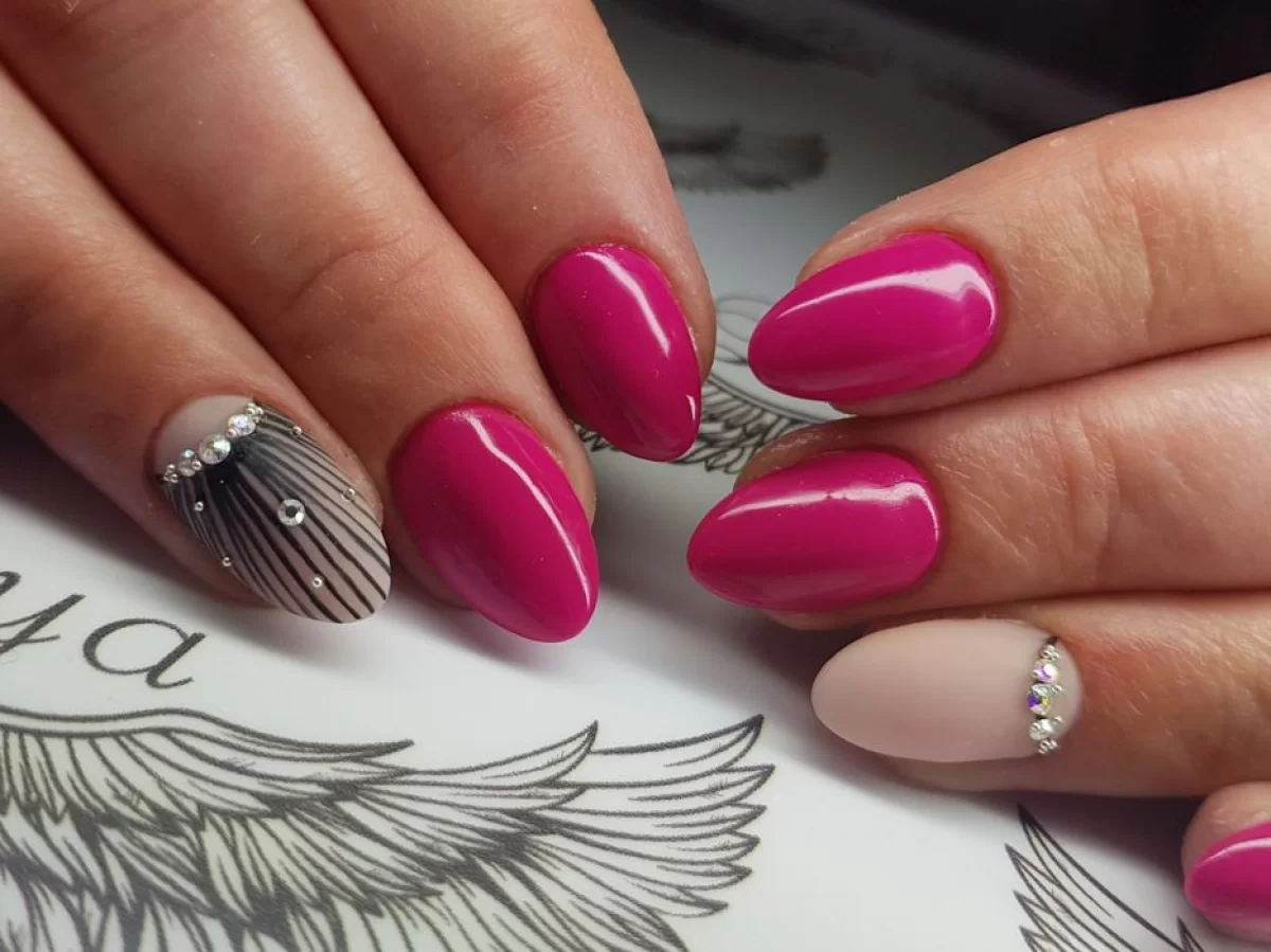 Rzęsy paznokcie, manicure, pedicure przedłużanie rzęs radom