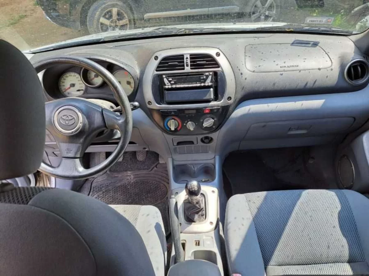 RAV4 Niski przebieg - super cena