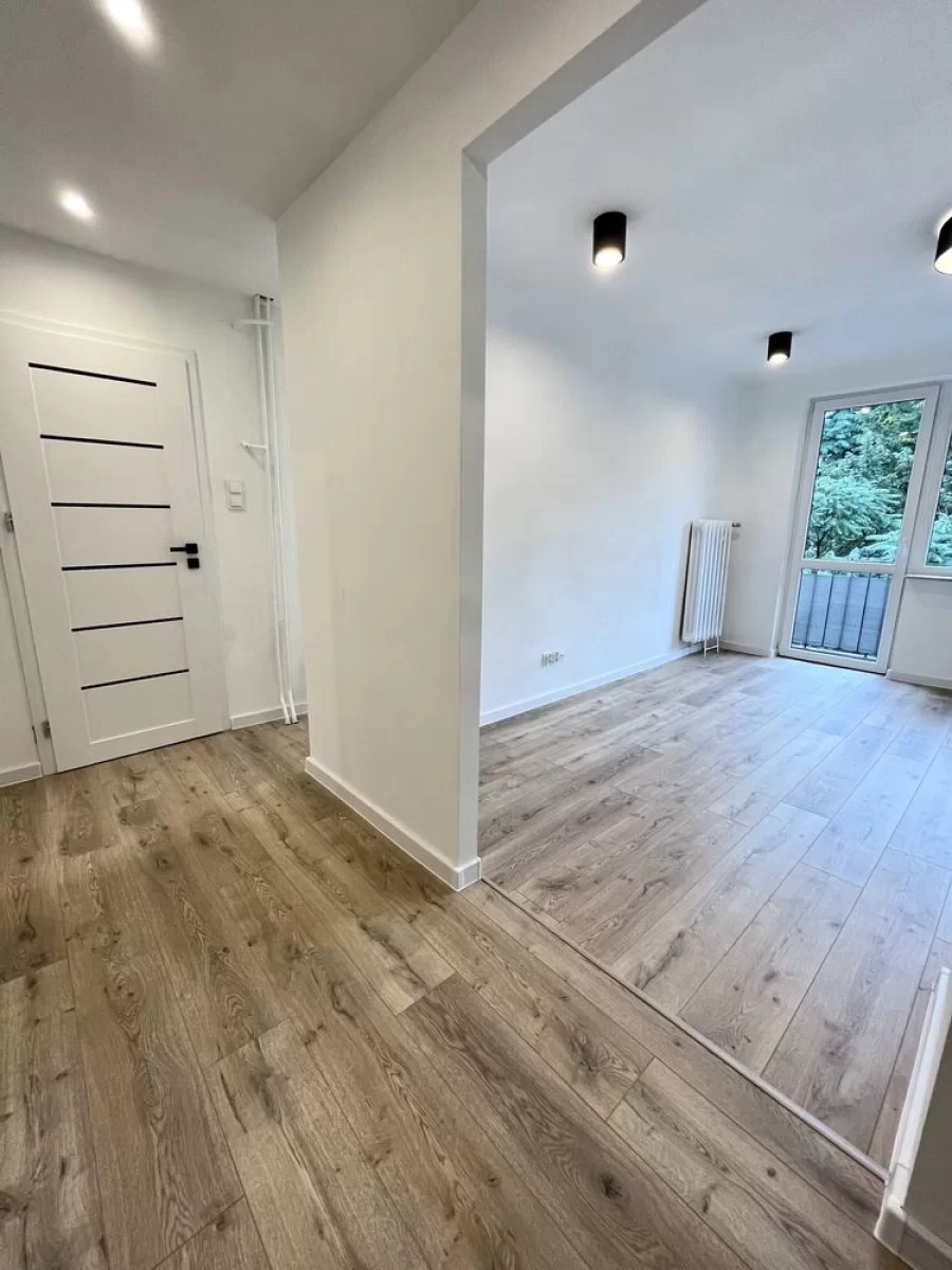 Sprzedam mieszkanie Radom 2 pokoje 45m2 I piętro, po remoncie centrum