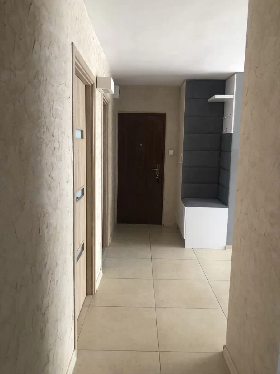 Sprzedam Mieszkanie 4 pokoje 76m Piekoszów