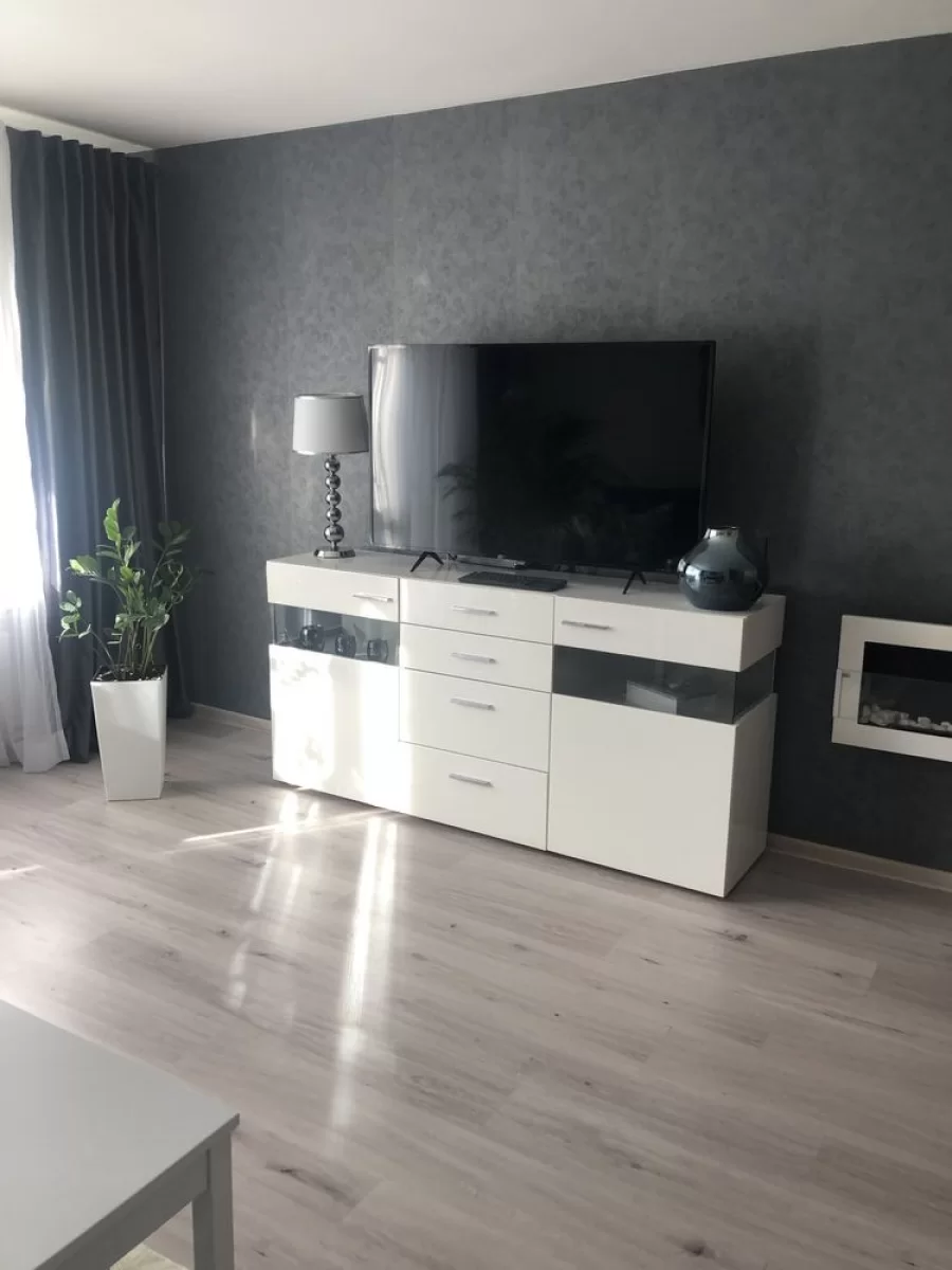 Sprzedam Mieszkanie 4 pokoje 76m Piekoszów