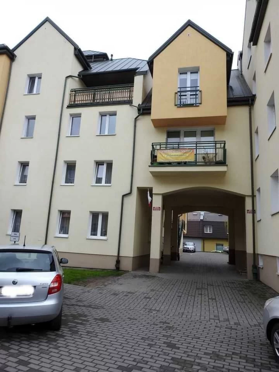 Sprzedam mieszkanie Łęczyca o pow. 62m2, na parterze