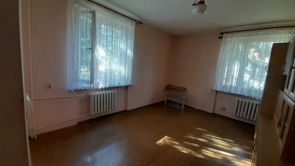 Sprzedam mieszkanie rozkładowe o pow. 49m2 na ul. Janowska w Koninie