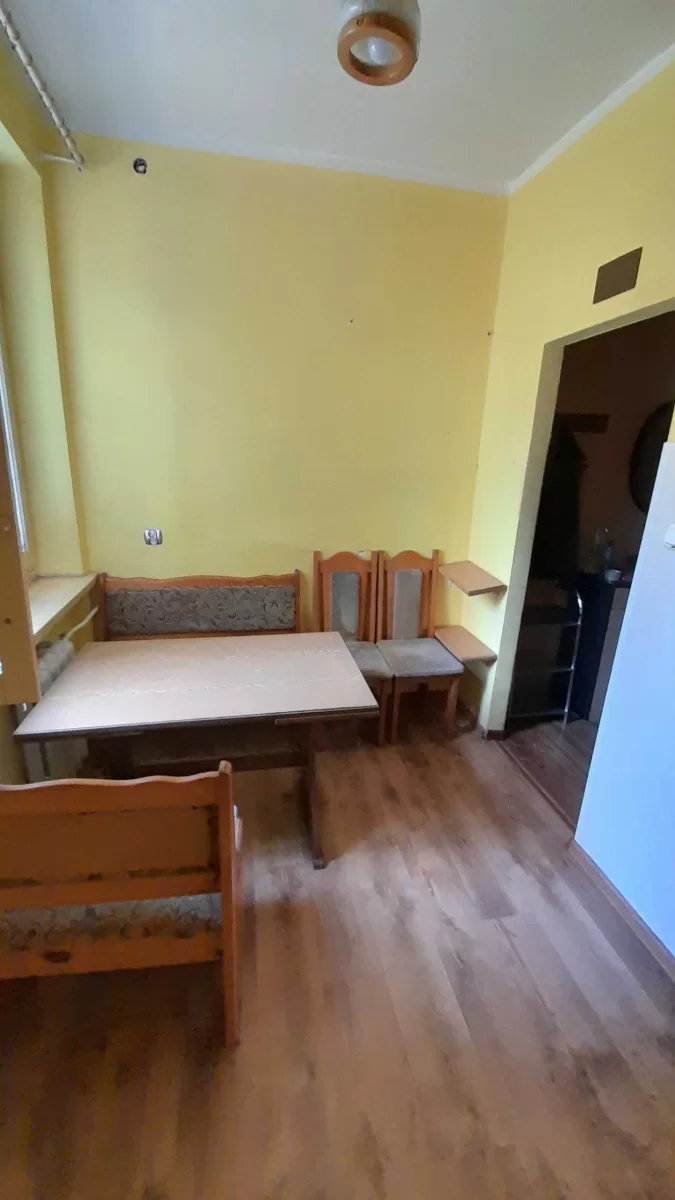Sprzedam mieszkanie rozkładowe o pow. 49m2 na ul. Janowska w Koninie