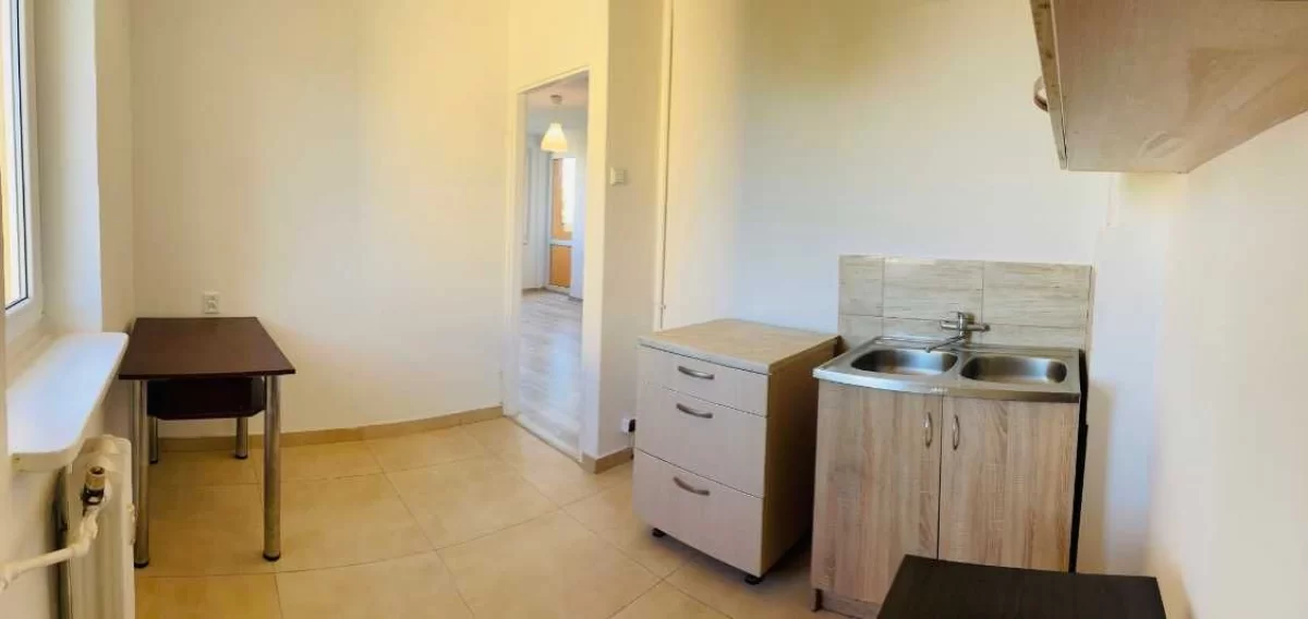 sprzedam mieszkanie Bielawa 3 pokoje, balkon, osiedle Włókniarzy