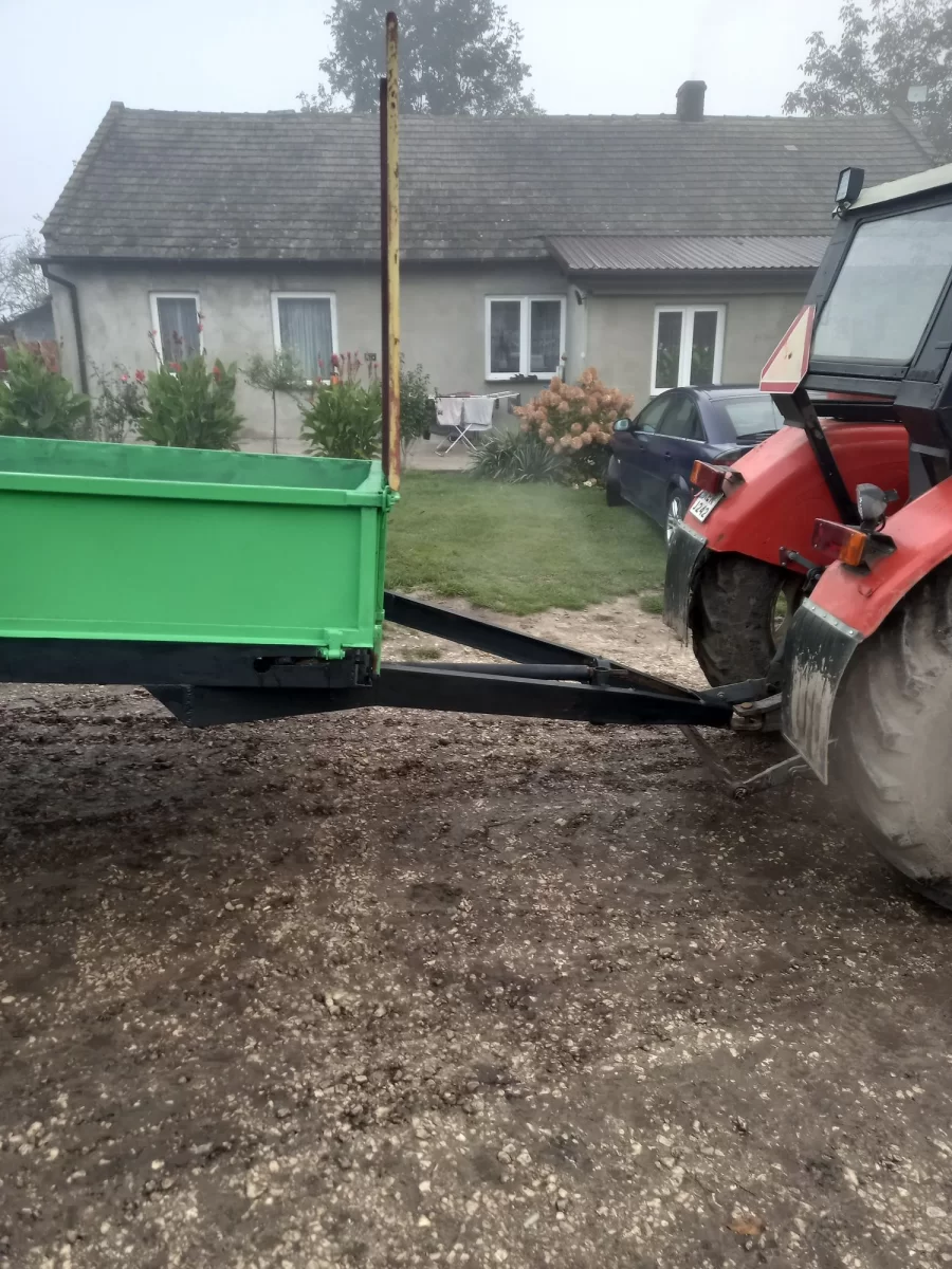 Rozrzutnik obornika jednoosiowy sprzedam