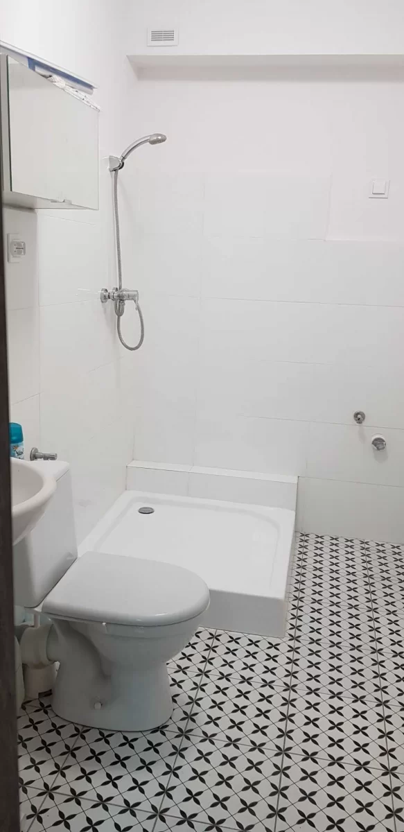 wynajmę mieszkanie 47m2 łomianki kolejowa