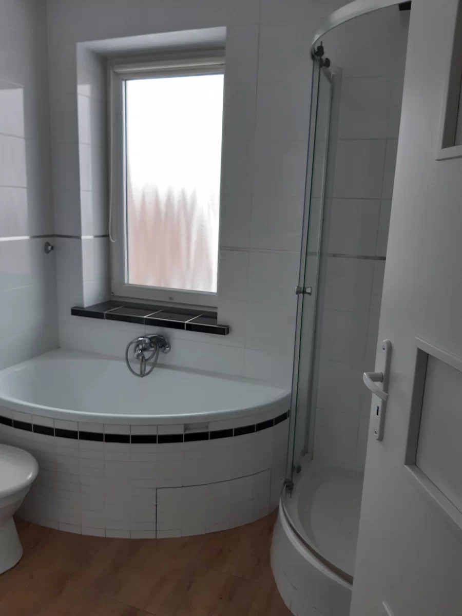 Mieszkanie do wynajęcia Chocz 64m2 trzy pokoje