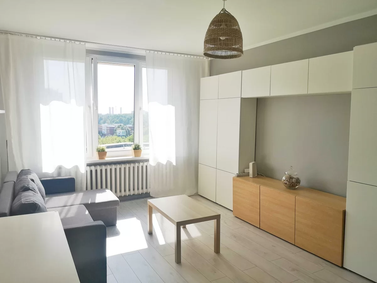 Wynajmę mieszkanie 2-pokojowe w centrum Tychy