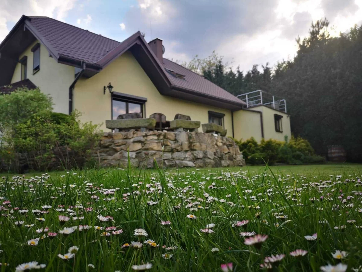 Sprzedam dom w cichej dzielnicy Rybnik blisko lasu.