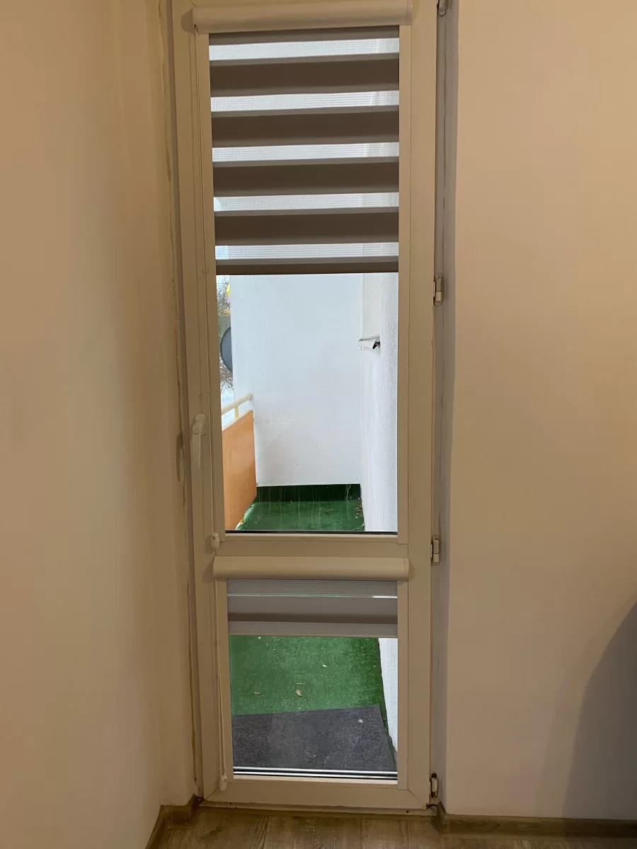 Sprzedam Kawalerke Żyrardów umeblowana na Osiedlu Żeromskiego.