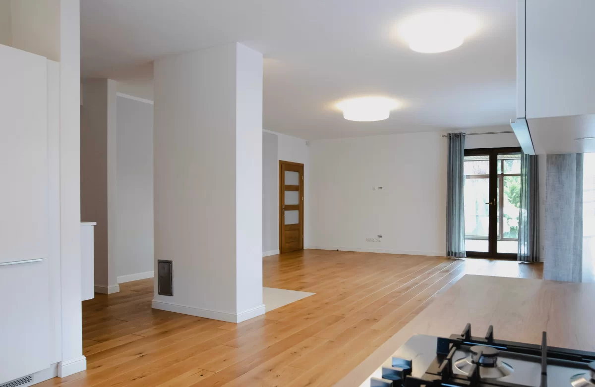 Sprzedam Dom i Garaż Działka 1100 m2 , Ciechocinek
