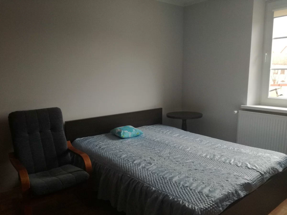 sprzedam Mieszkanie centrum miasta Mrągowo 80.6m2 altanka podwórko