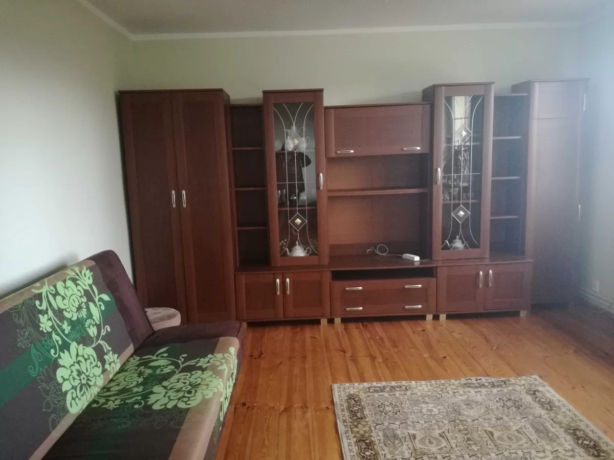 sprzedam Mieszkanie centrum miasta Mrągowo 80.6m2 altanka podwórko