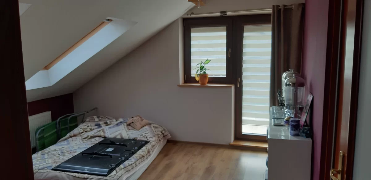 Sprzedam dom Skierniewice w szeregu wolną od zgielku miasta