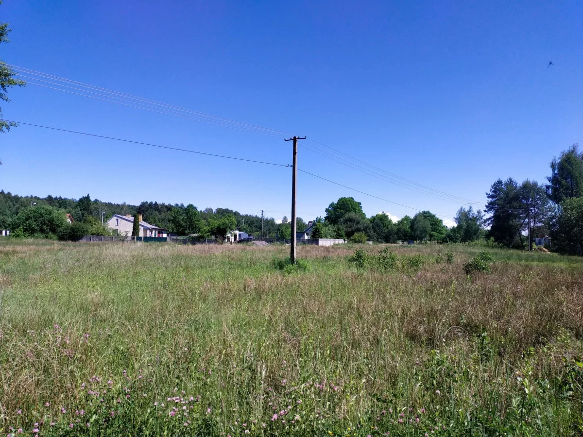 Sprzedam działkę pod Kielcami Kranów ładna działka pod lasem, 7 min od Kielc