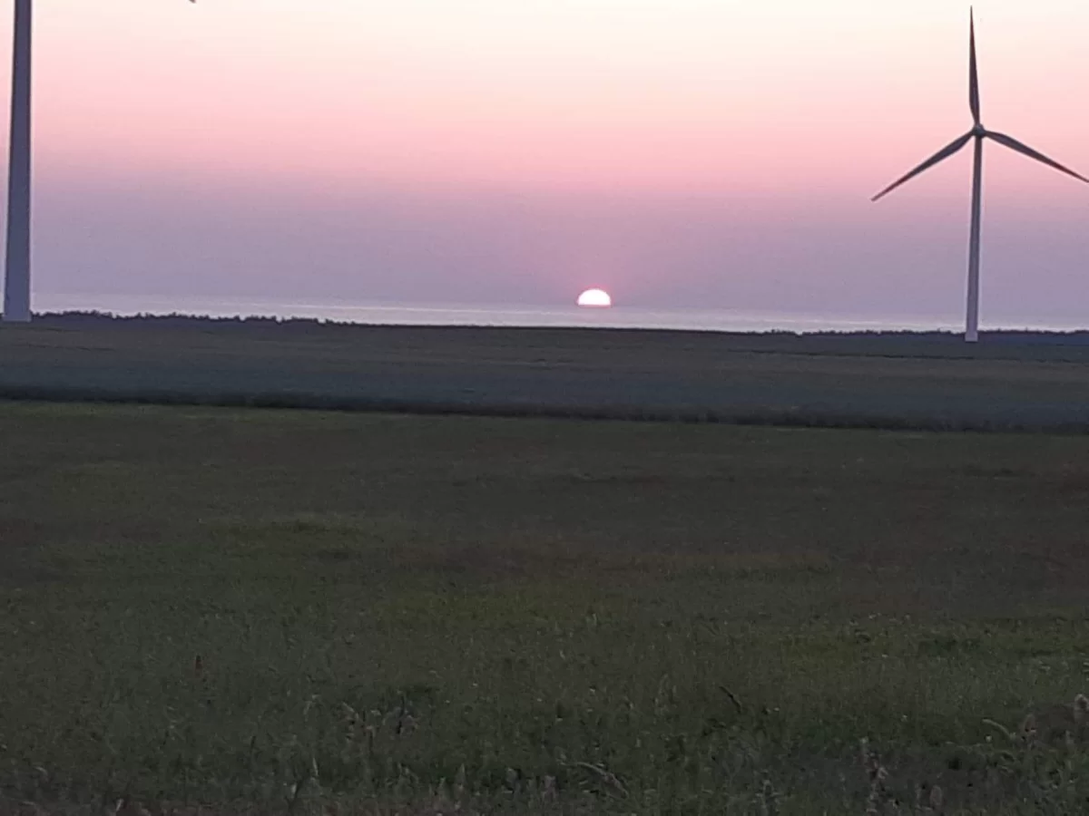 Sprzedam działkę nad morzem, z widokiem na morze.