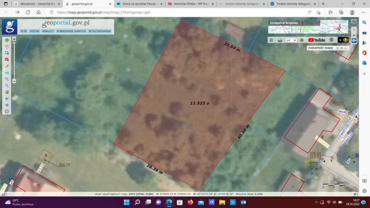 Sprzedam działkę budowlaną klucze