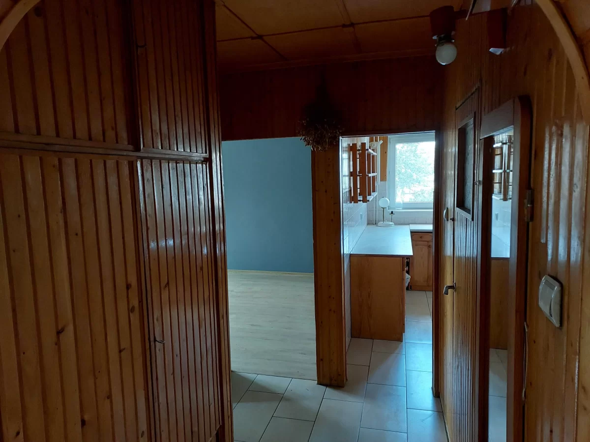 Sprzedam 3 pokojowe mieszkanie 56m2