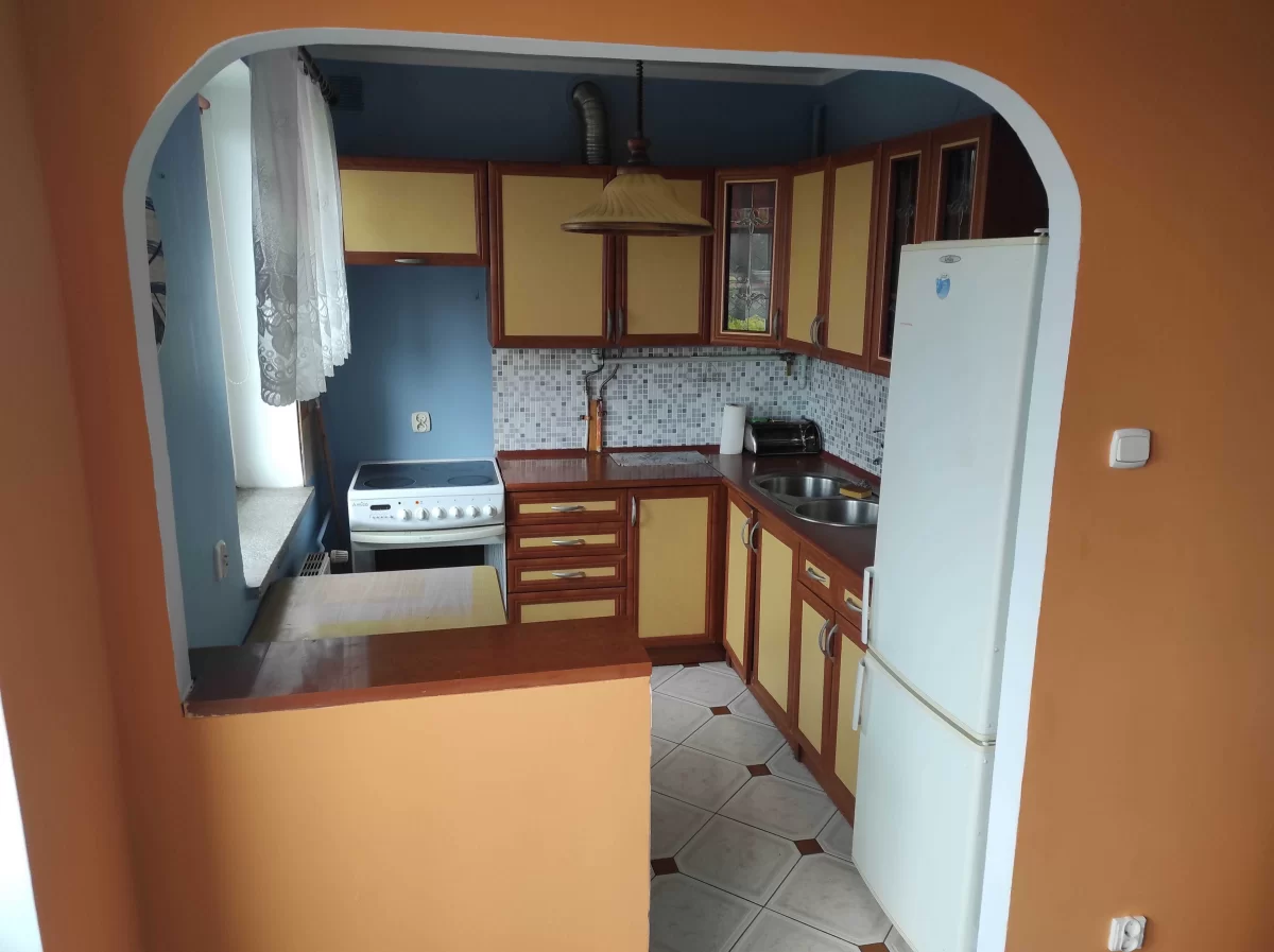 Pilnie sprzedam kawalerkę 38m2 w bloku z 2001r