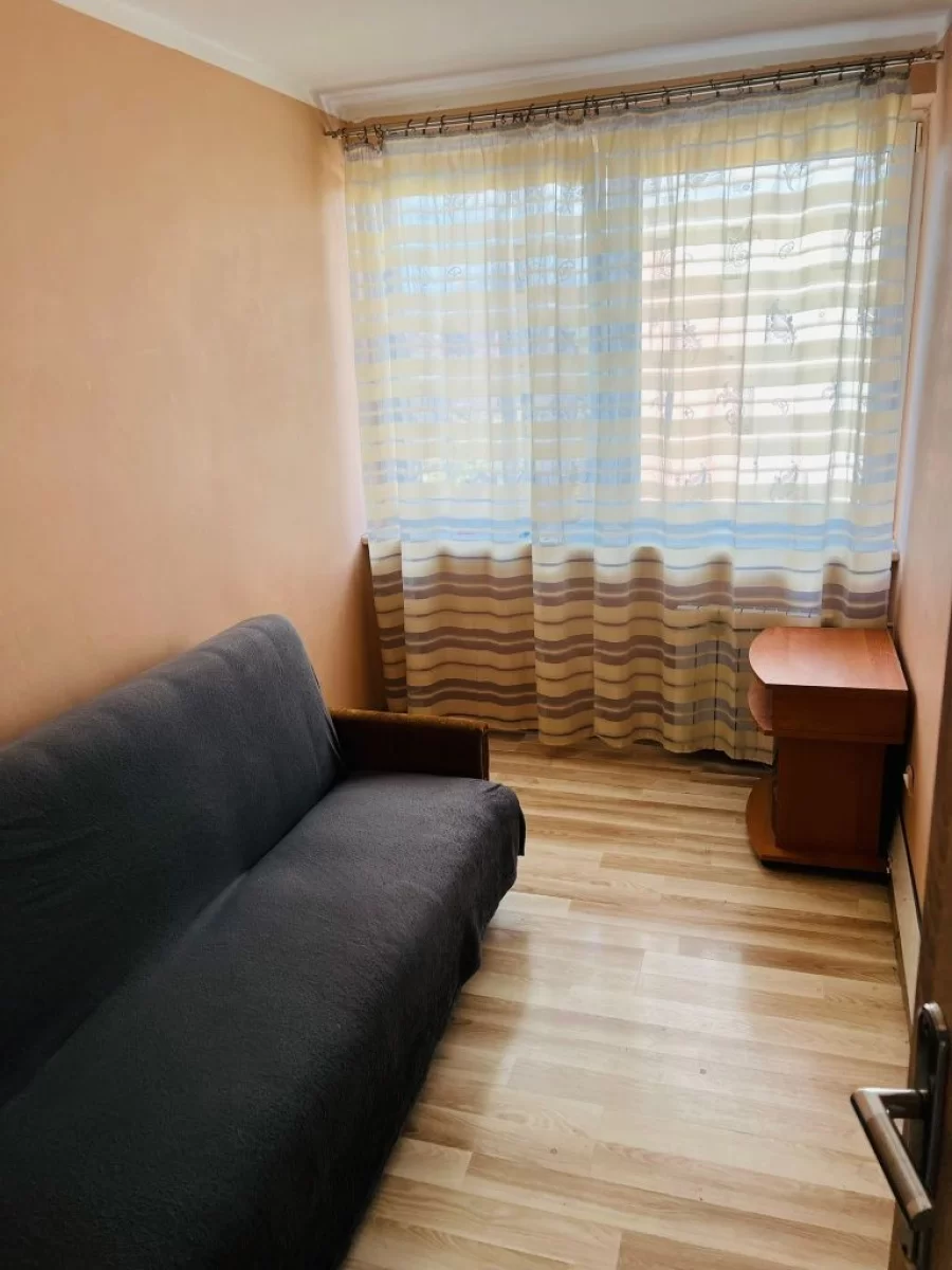 4 pokojowe mieszkanie na Osiedlu Cetralnym 55,81m2 + duża piwnica 10m2