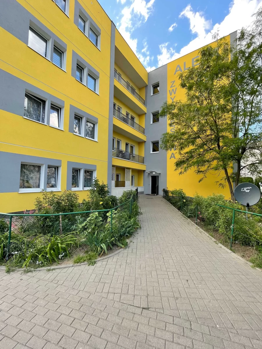 Sprzedam. Al. Zwycięstwa. 44m2