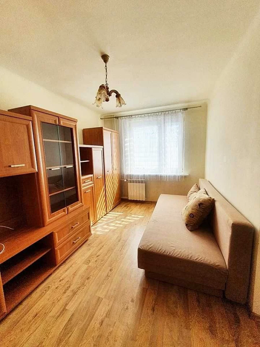 Sprzedam ustawną kawalerkę, 2 piętro! Oś. Przydworcowe