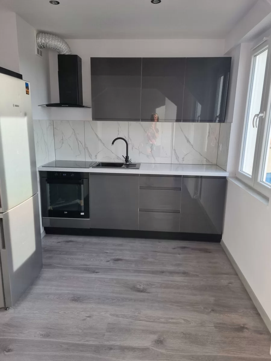 3- Pokojowe , po remoncie ,oferta prywatna
