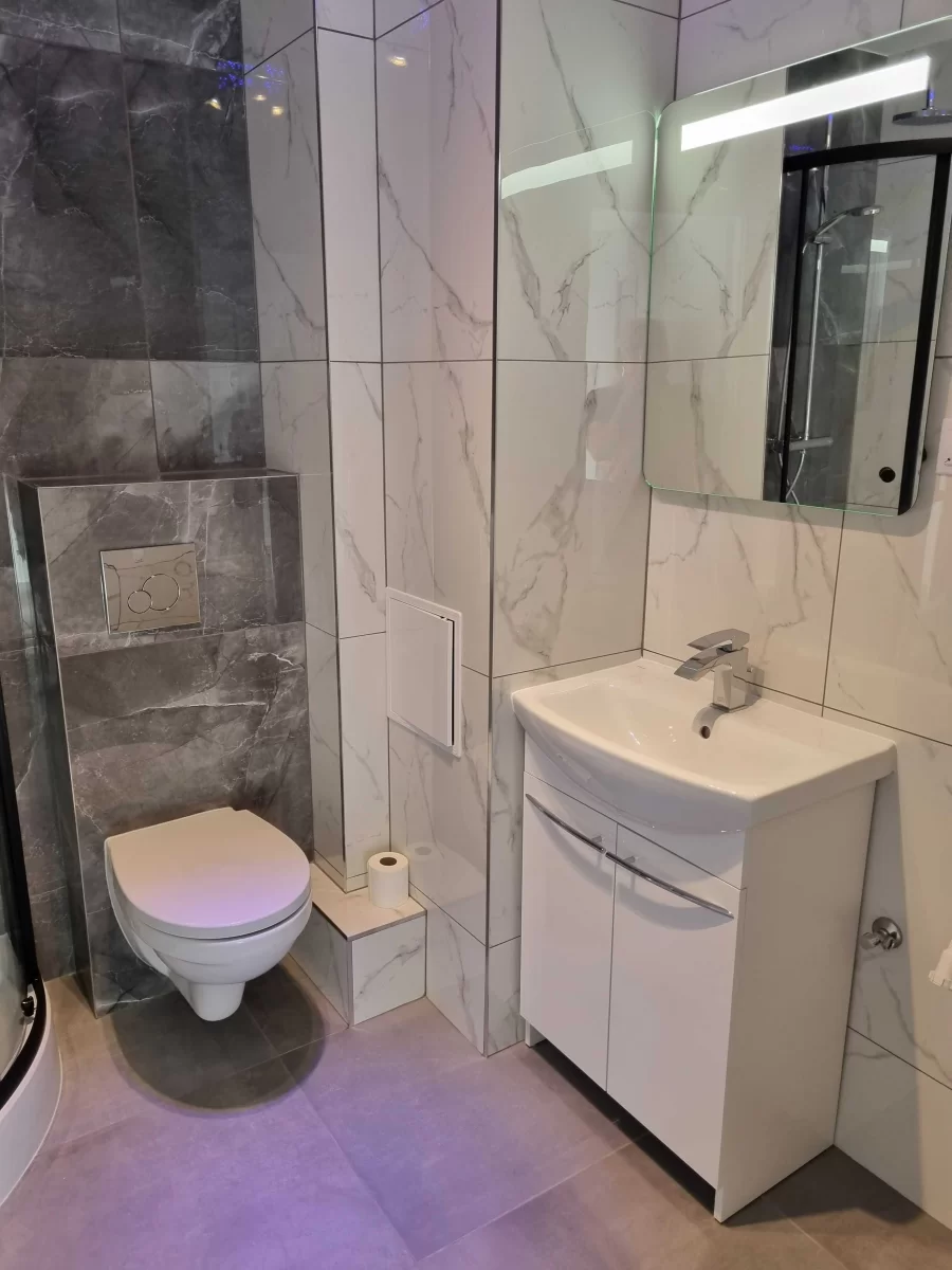 3- Pokojowe , po remoncie ,oferta prywatna