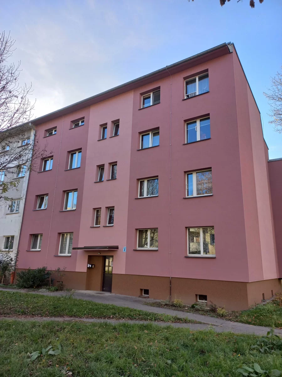 mieszkanie 2 pokoje, osobna kuchnia, 49m2, w bloku z cegły