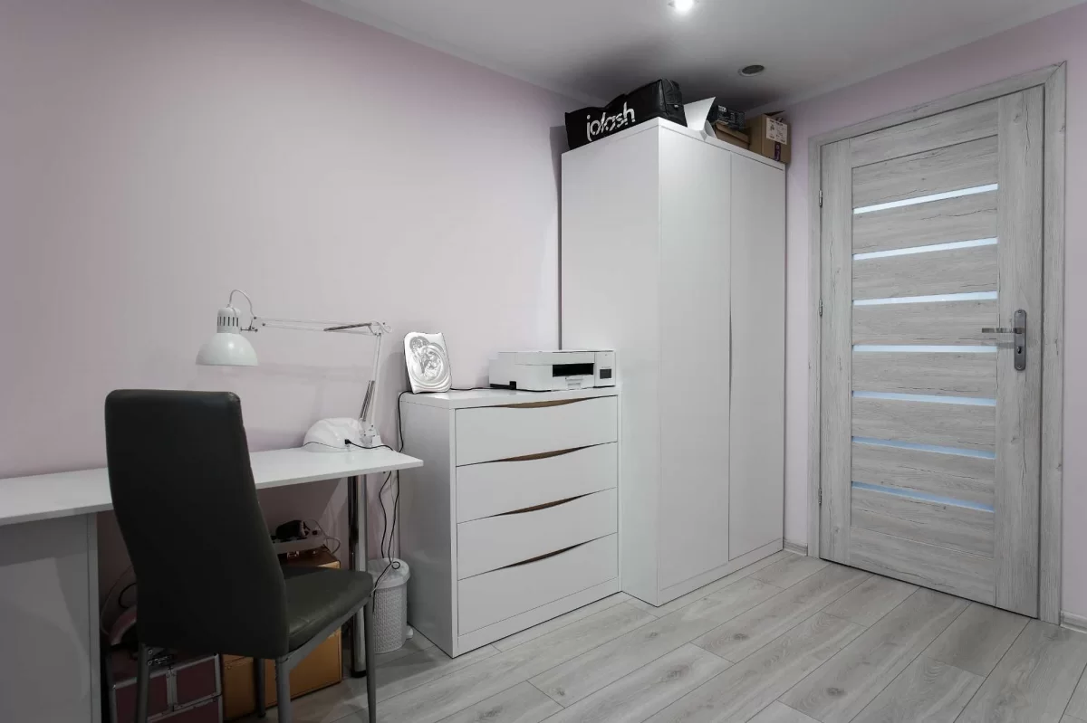 Mieszkanie w Bloku 60.25m2 , 3 Pokoje , Krasińskiego 16