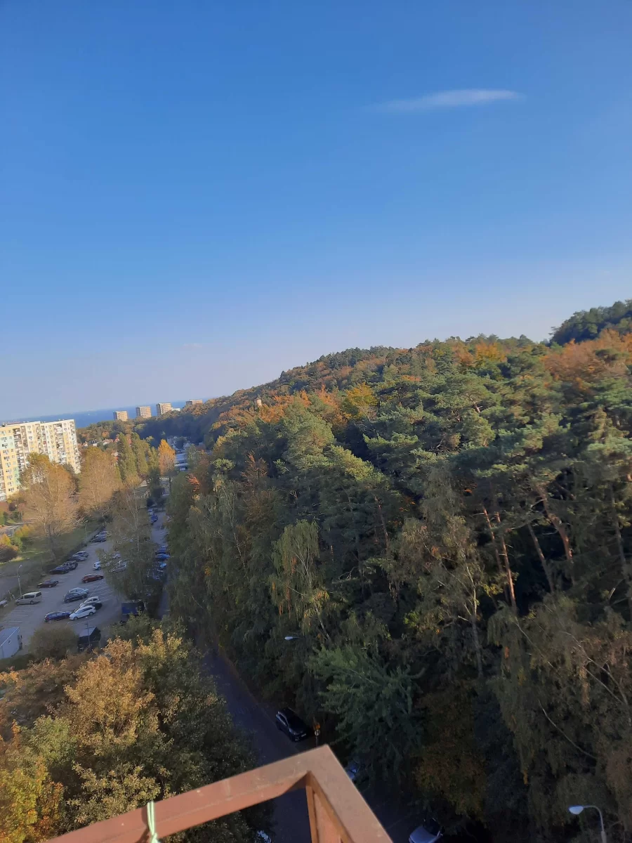 Mieszkanie z widokiem na zatokę i las