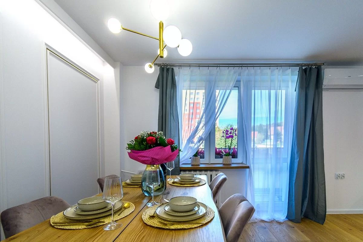 Przepiękny apartament, zielona okolica Białego Kamienia, klimatyzacja!