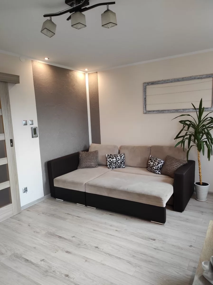 Sprzedam mieszkanie 77,5 m2 / 3 pokoje / sprzedaż bez pośredników