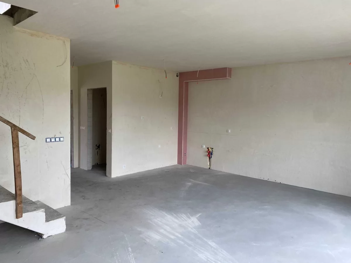 Dom z garażem, pompa ciepła, 136 m2, Załom