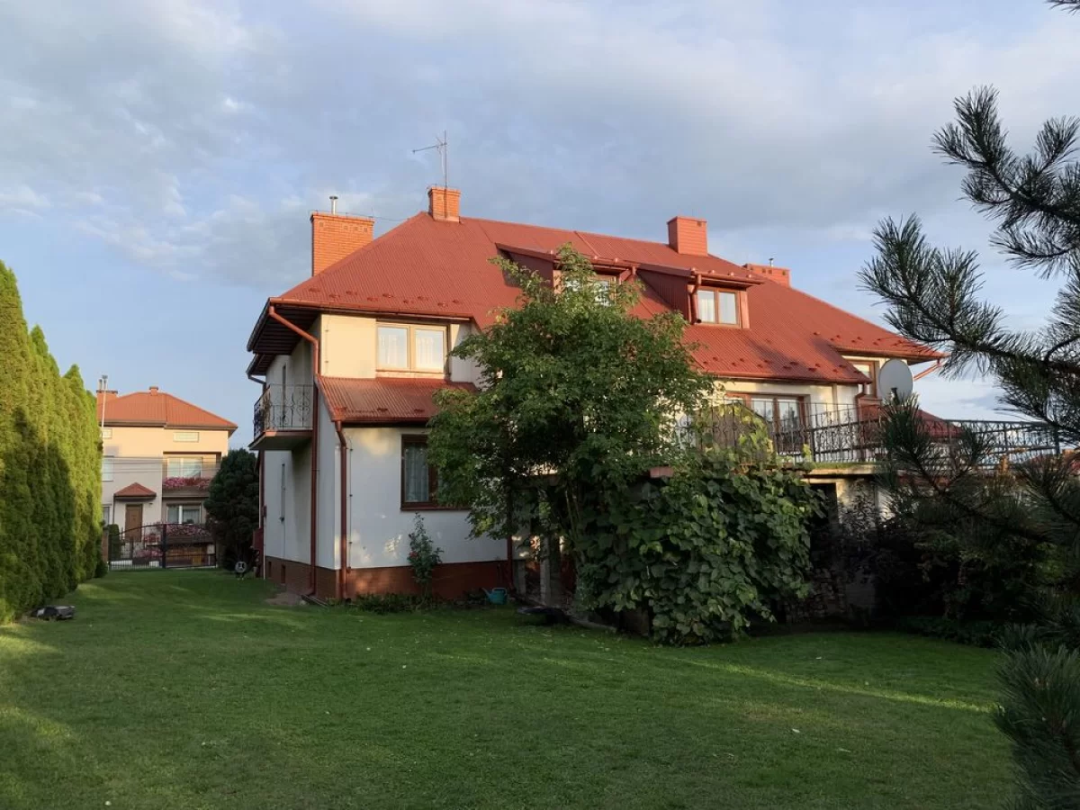 Sprzedam Dom w zabudowie bliźniaczej Kielce