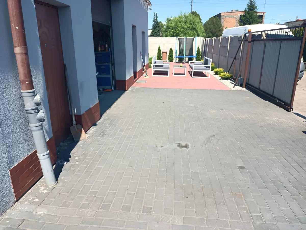 Sprzedam Dom mieszkalny jednorodzinny 250 m kw leszno
