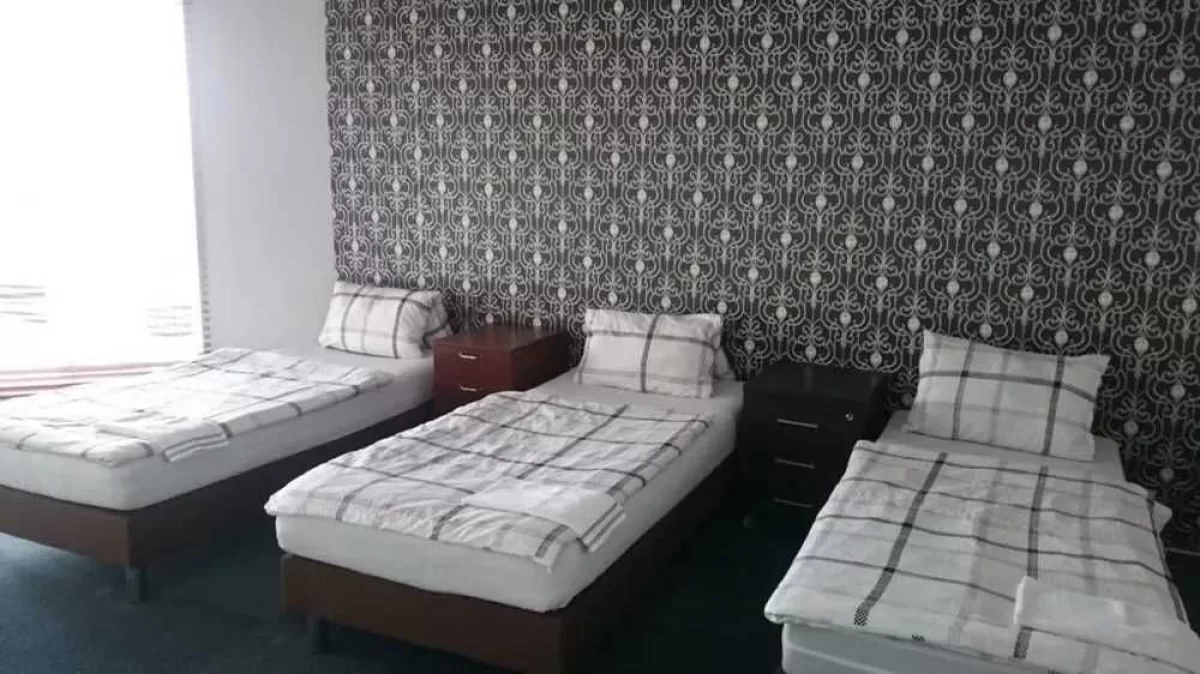 Dom dla pracowników Tychy, dobra komunikacja ze strefą, WiFi+FV