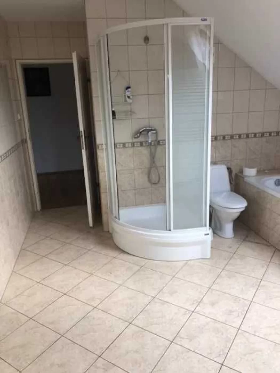 Dom dla pracowników Tychy, dobra komunikacja ze strefą, WiFi+FV