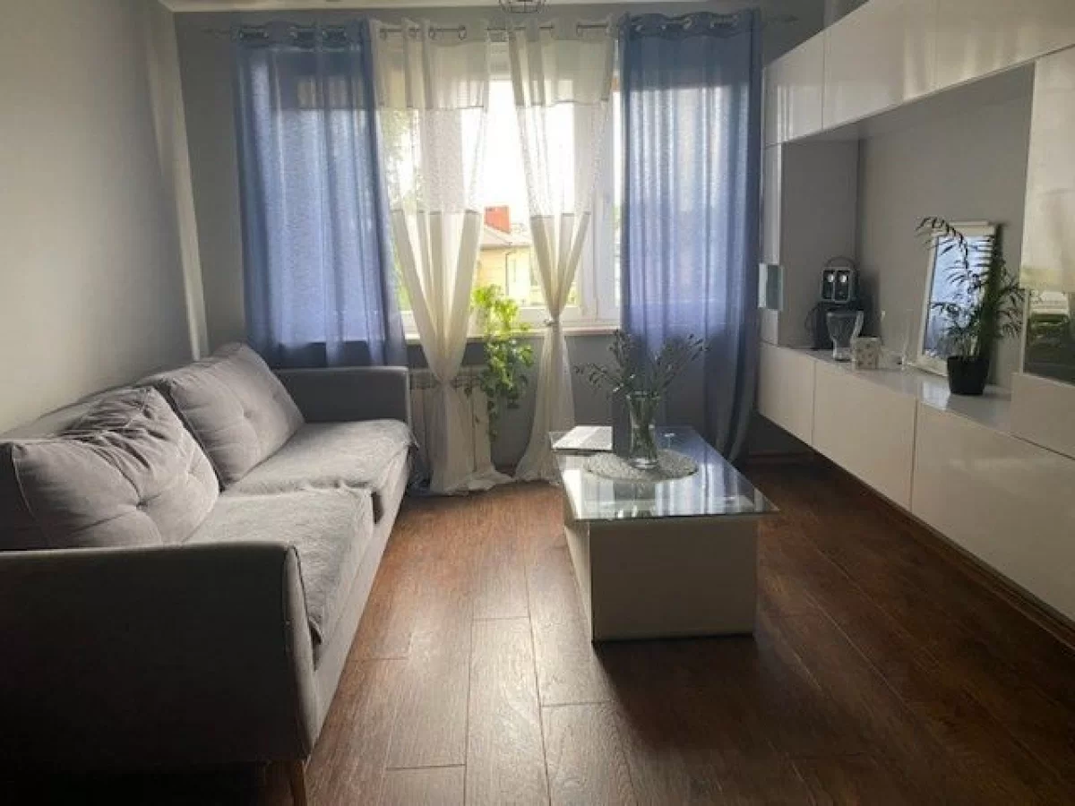 Wynajmę mieszkanie po remoncie Ciechanów