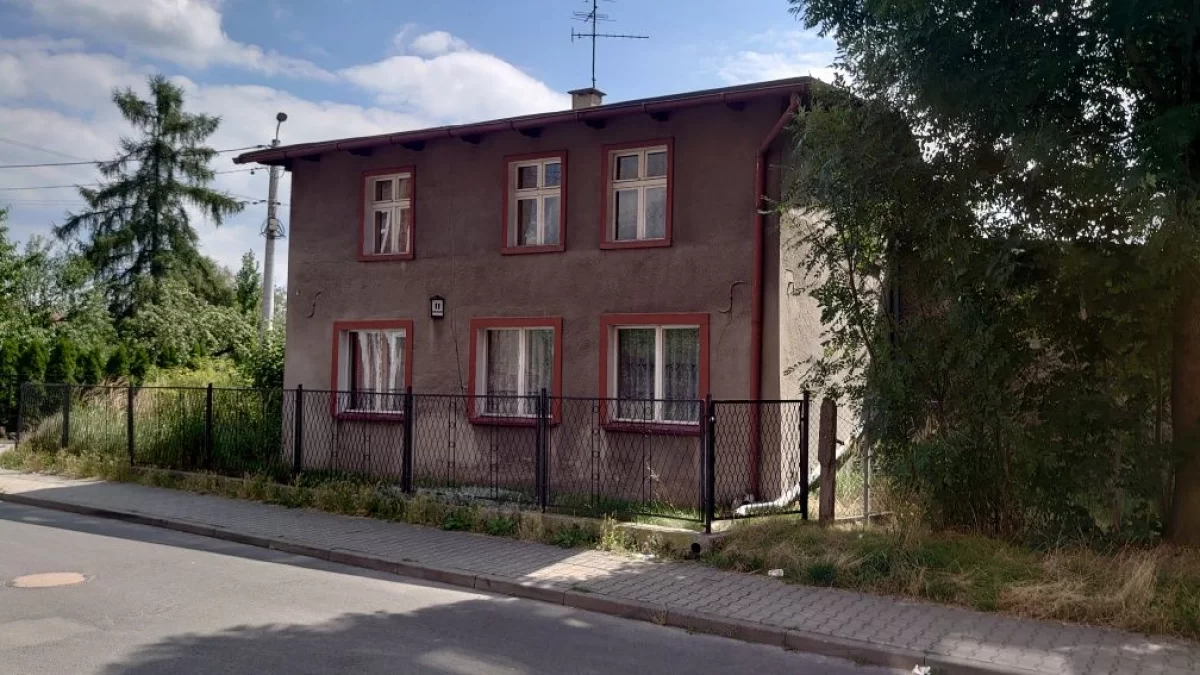 Do kapitalnego remontu, atrakcyjny dom w Zabrzu Sprzedam