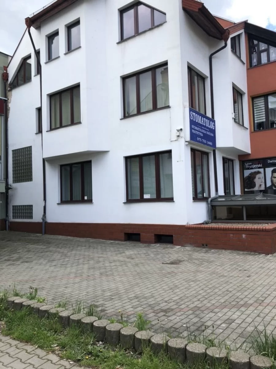 Dom Zabobrze, super lokalizacja 300 m od szpitala
