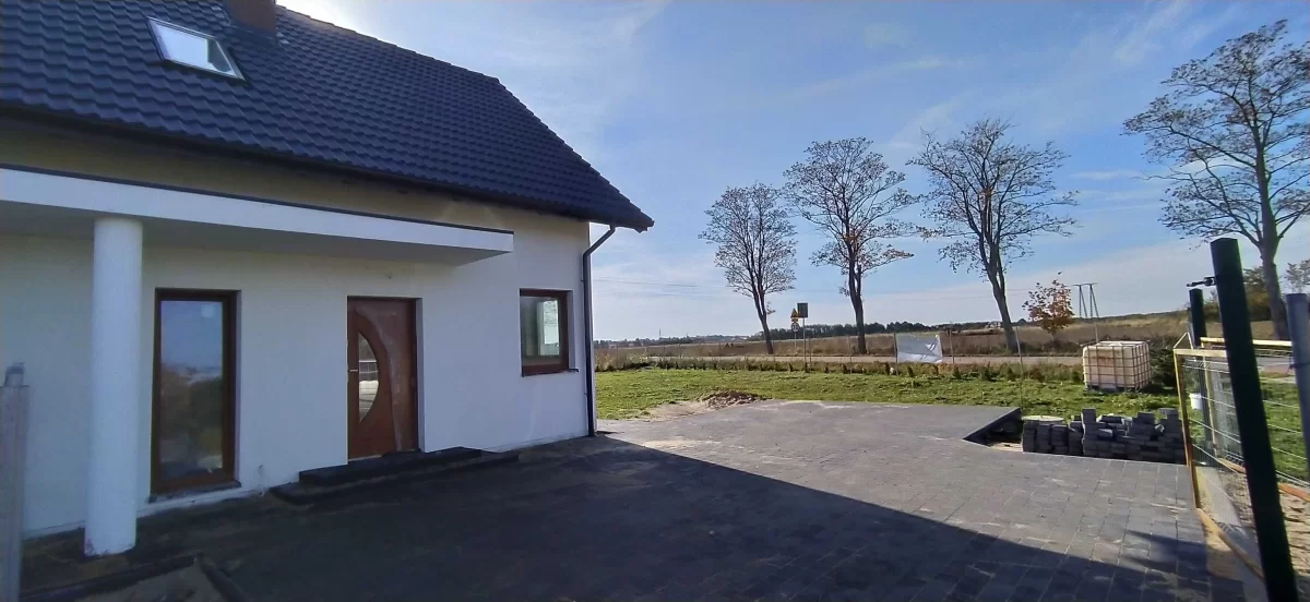 NOWY DOM na SPRZEDAŻ działka 750m2