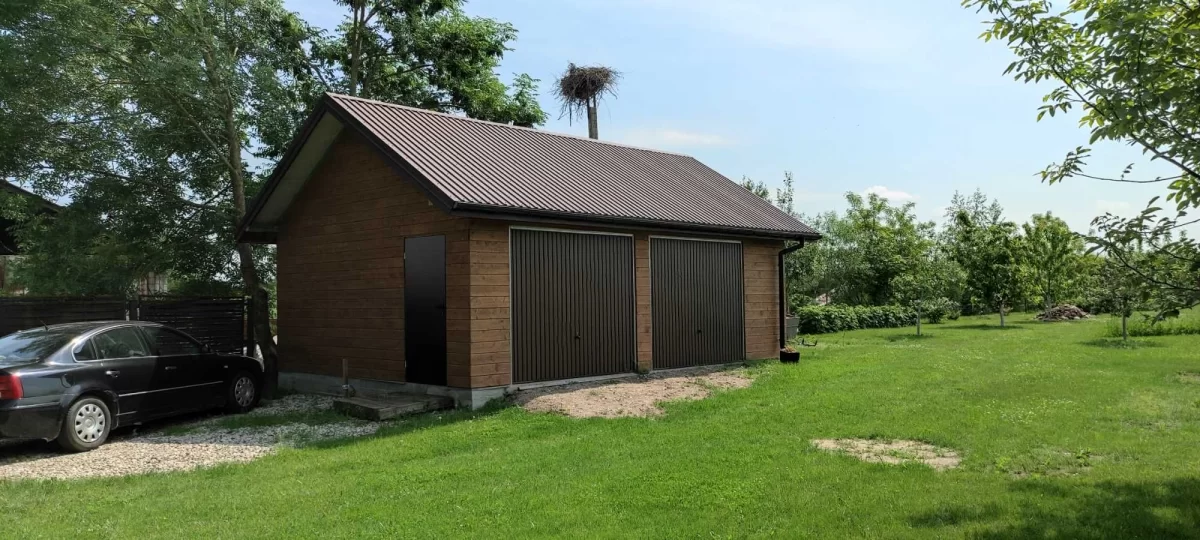 Dom z działką w spokojnej okolicy