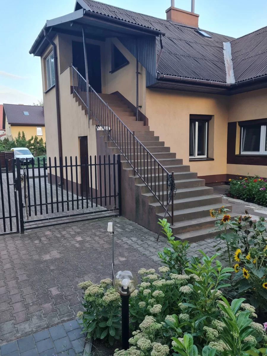 Sprzedam dom parterowy ul.Zaciszna