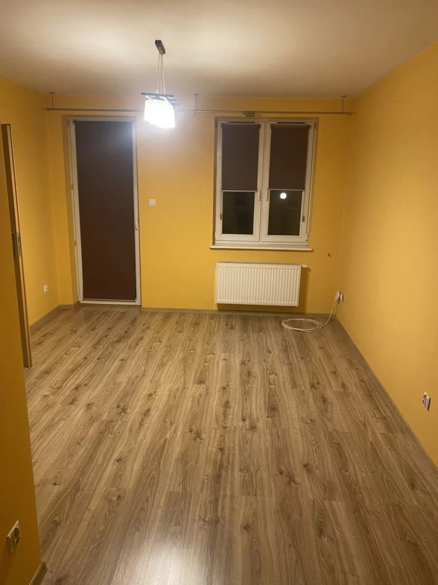 Mieszkanie pokój + kuchnia i lazienka