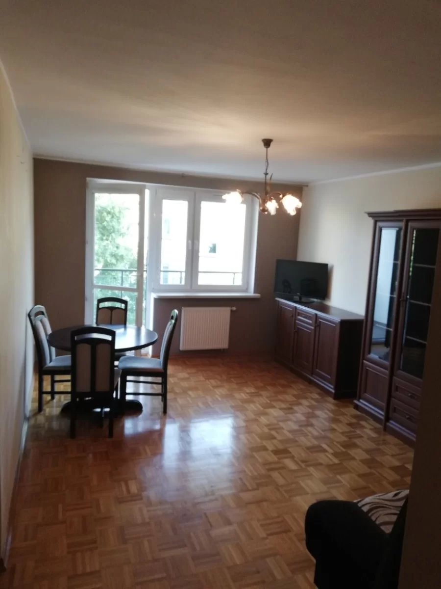 Mieszkanie 49m2 , bezpośrednio. 2 pokoje ,do wynajęcia , ciche , spoko