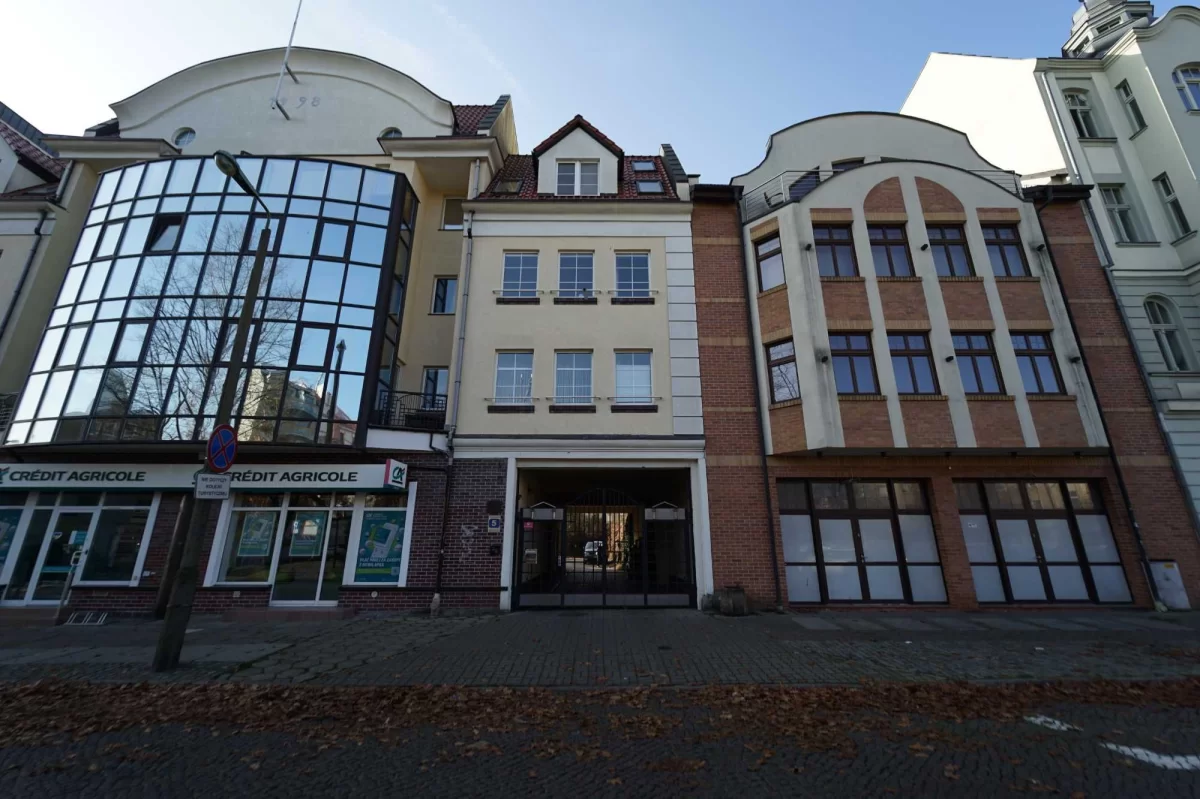 Piękna duża kawalerka w kamienicy w centrum Świnoujścia